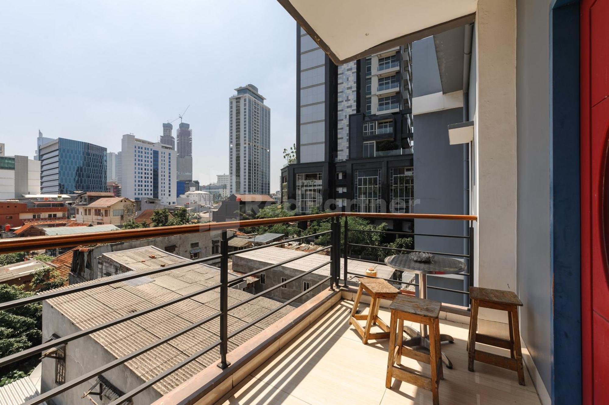 Ian Hotel Jaksa Mitra Reddoorz Cakarta Dış mekan fotoğraf